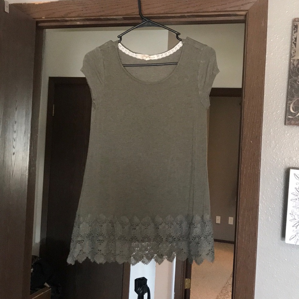 Lace trim shirt
